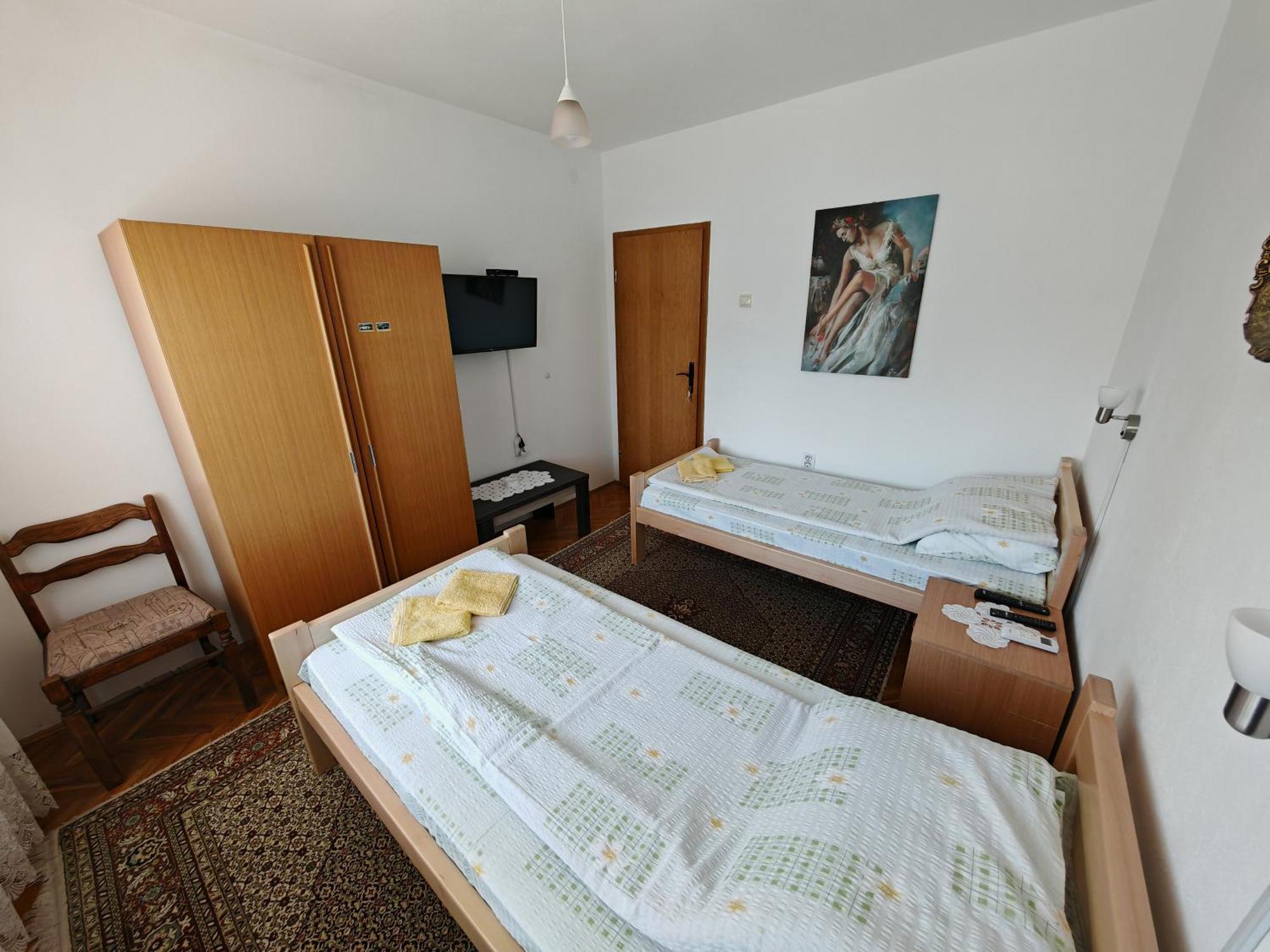 Apartments Domacinstvo Nikolic Valjevo Exteriör bild